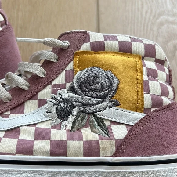 🌸RARE COLOR—Vans Sk8-Hi Pro Checkerboard Skate Shoe (Size 8.5)🌸 - Picture 2 of 9
